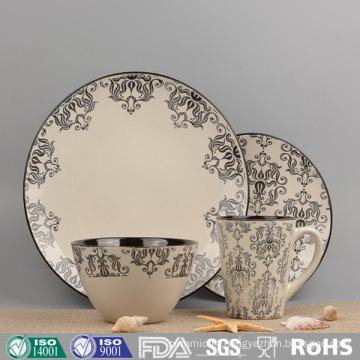 Ceramic Dinnerware Set with Customized Glazed